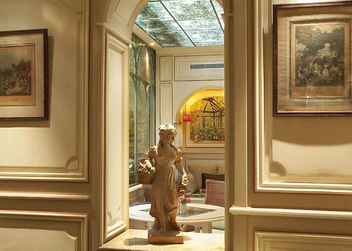 Au Manoir Saint Germain 4* Parijs