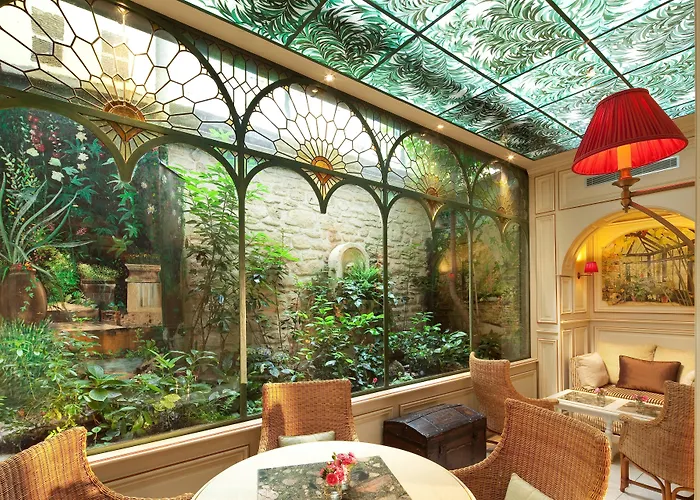 Hotel Au Manoir Saint Germain Parijs