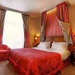 Au Manoir Saint Germain Paris