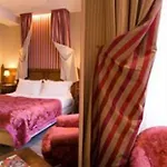 Au Manoir Saint Germain 4* Paříž